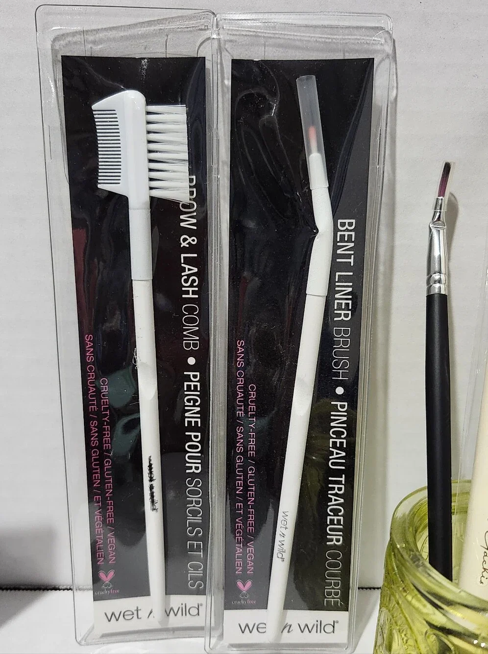 ELF Daily Brush Cleaner & Makeup Brushes